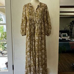 Daughters Of India Kyra dress size small OLIVE color NWT